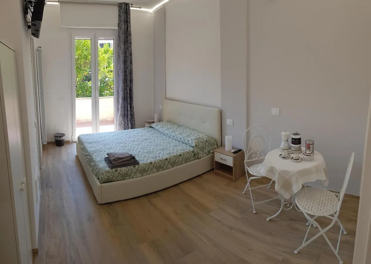 Hotel Borgo And Bike Finale Ligure 0*,  Italia